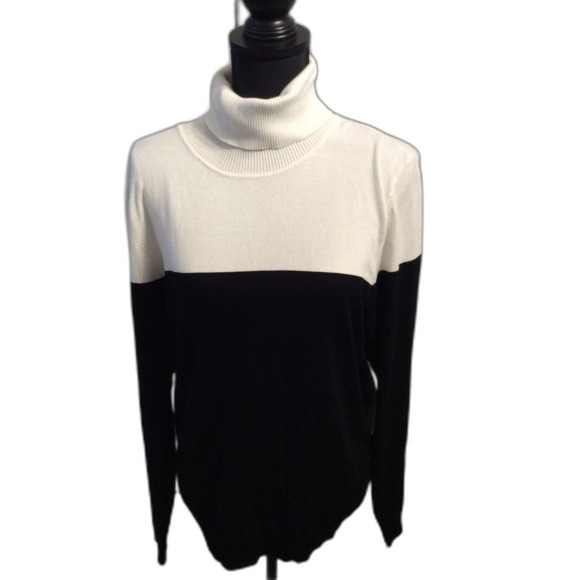 New NWT Calvin Klein Turtleneck Color Block Black white Sweater XL - Picture 1 of 6